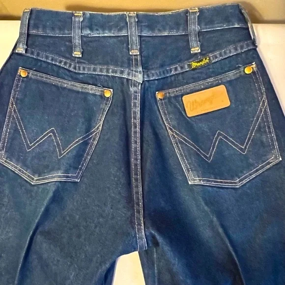 Vintage 90s Wrangler Jeans High Rise Straight Leg 28” Waist 30” Inseam 28 x 30 - Picture 13 of 15